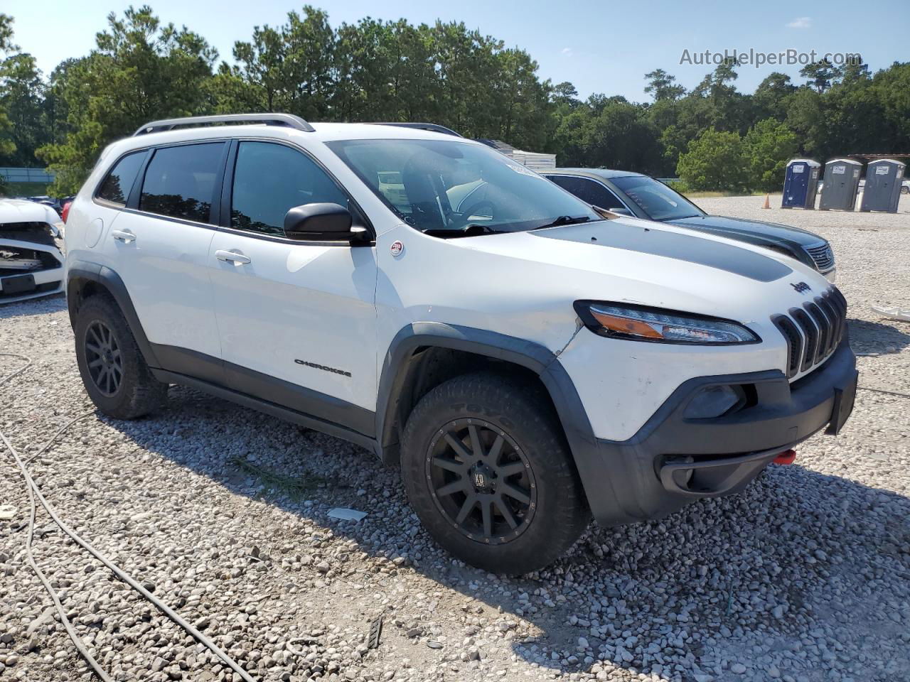 2015 Jeep Cherokee Trailhawk White vin: 1C4PJMBS6FW624537