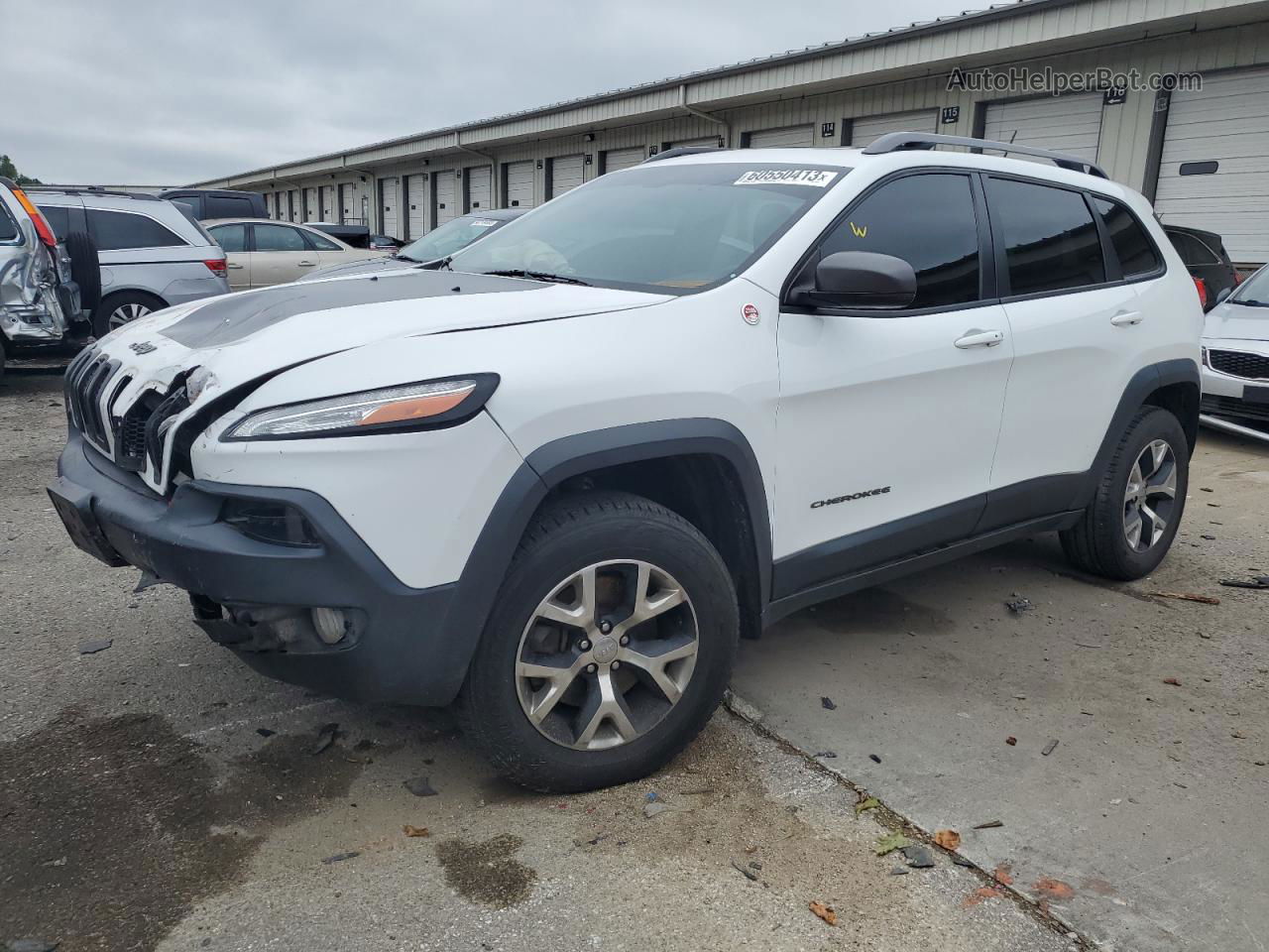 2015 Jeep Cherokee Trailhawk White vin: 1C4PJMBS7FW512264