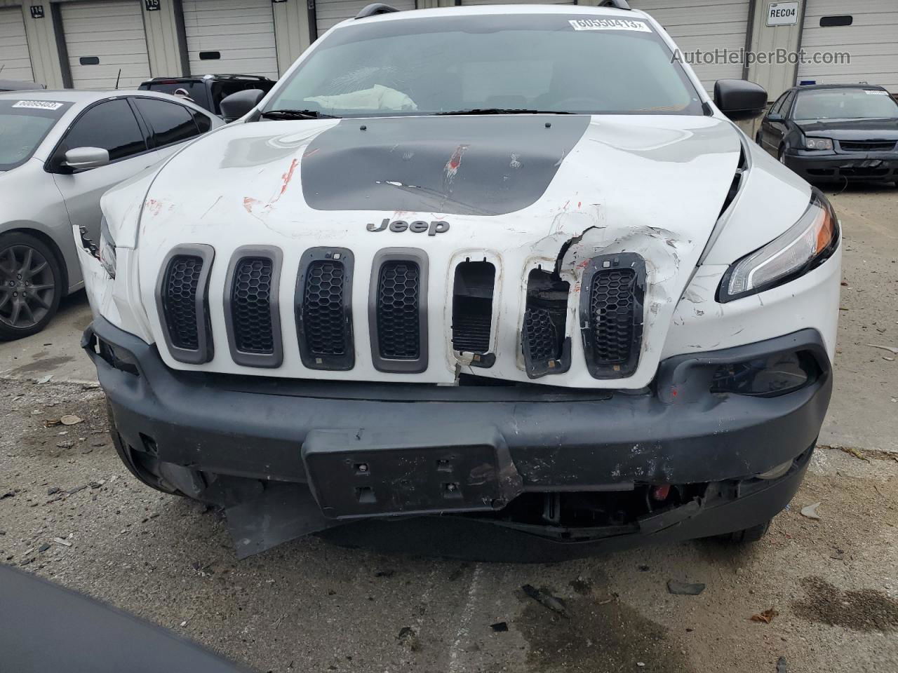 2015 Jeep Cherokee Trailhawk White vin: 1C4PJMBS7FW512264