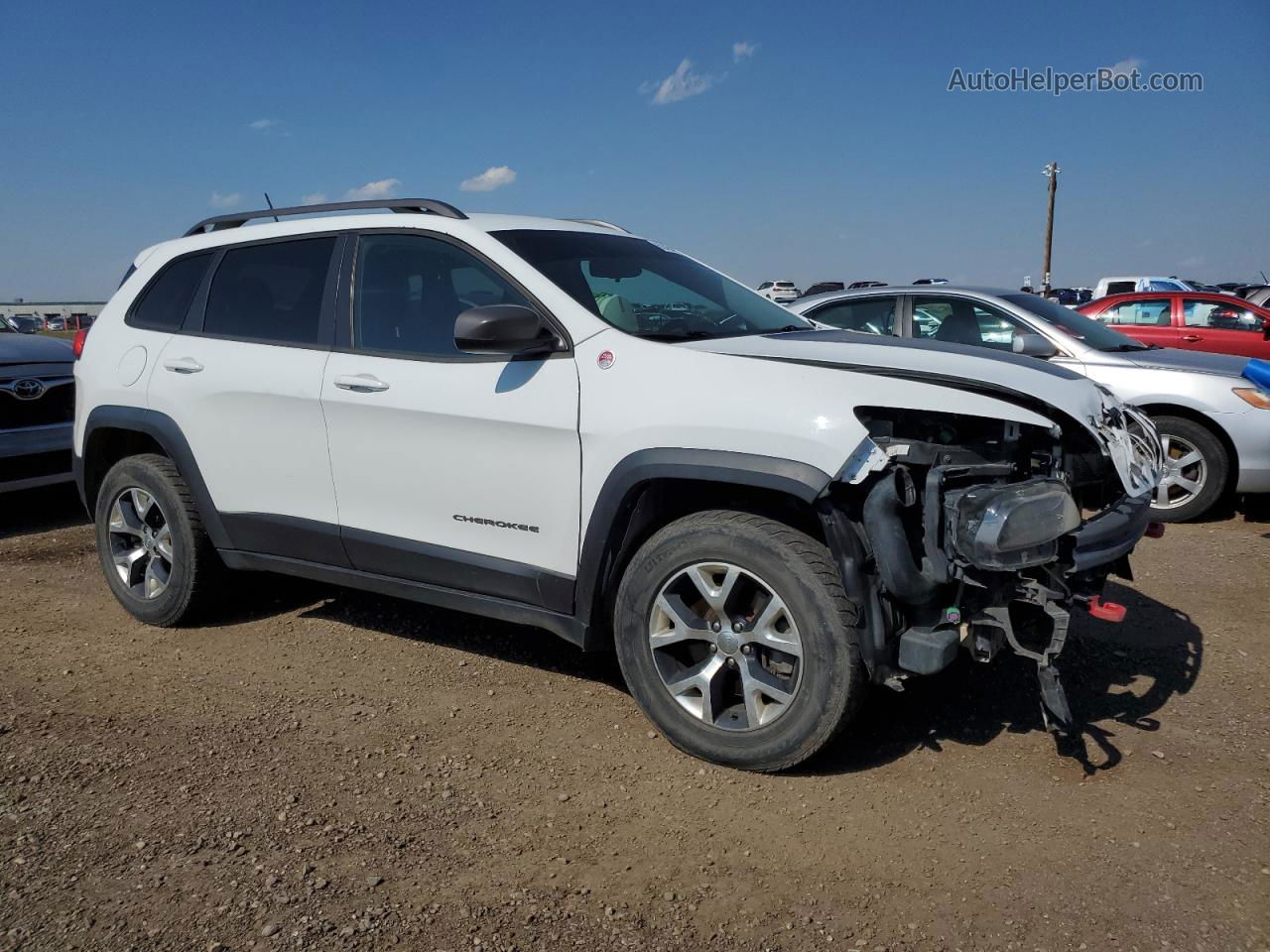 2014 Jeep Cherokee Trailhawk White vin: 1C4PJMBS8EW203143