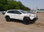 2016 Jeep Cherokee Trailhawk White vin: 1C4PJMBS9GW358397