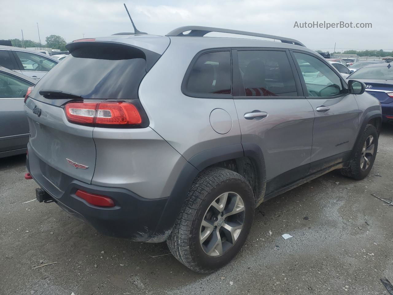 2015 Jeep Cherokee Trailhawk Серебряный vin: 1C4PJMBSXFW624024