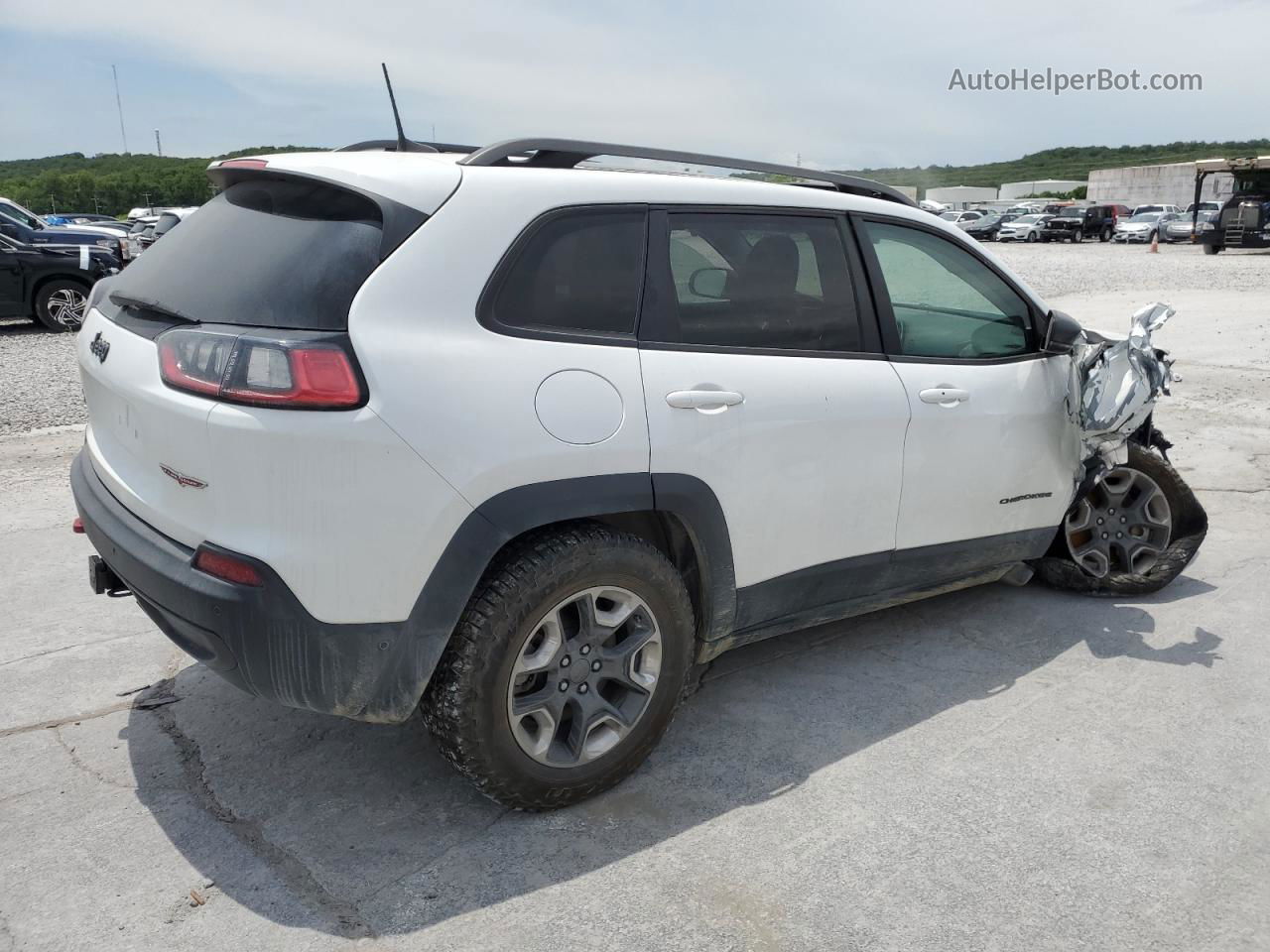 2019 Jeep Cherokee Trailhawk White vin: 1C4PJMBX0KD132295