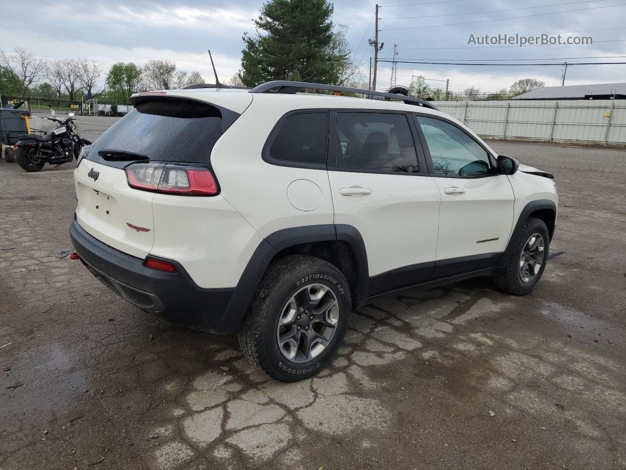 2019 Jeep Cherokee Trailhawk White vin: 1C4PJMBX2KD314077