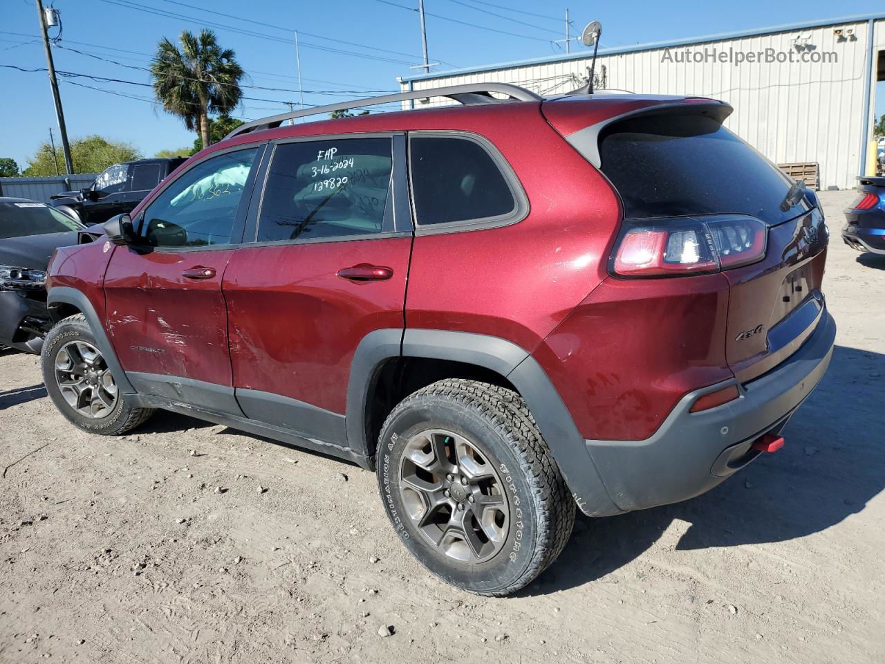 2019 Jeep Cherokee Trailhawk Red vin: 1C4PJMBX6KD141373