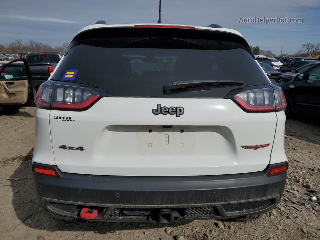 2019 Jeep Cherokee Trailhawk White vin: 1C4PJMBX6KD473426