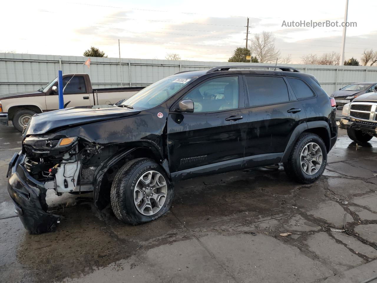 2021 Jeep Cherokee Trailhawk Черный vin: 1C4PJMBX7MD162039