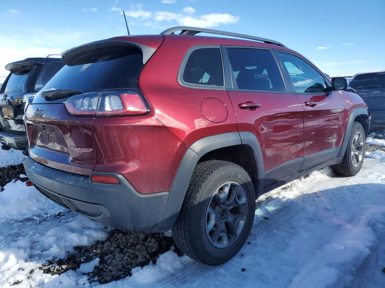 2019 Jeep Cherokee Trailhawk Maroon vin: 1C4PJMBX8KD374459