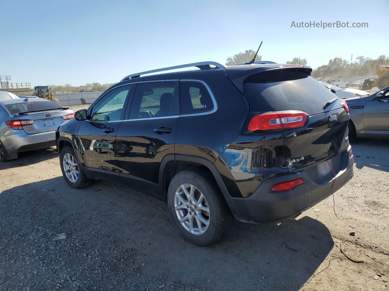 2014 Jeep Cherokee Latitude Черный vin: 1C4PJMCB0EW224535