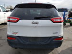 2015 Jeep Cherokee Latitude White vin: 1C4PJMCB0FW679435