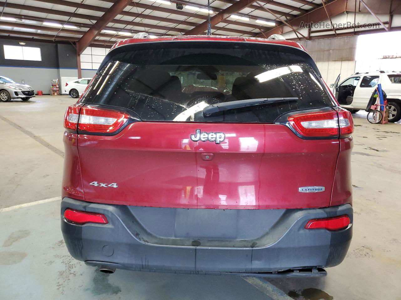 2016 Jeep Cherokee Latitude Maroon vin: 1C4PJMCB0GW203400