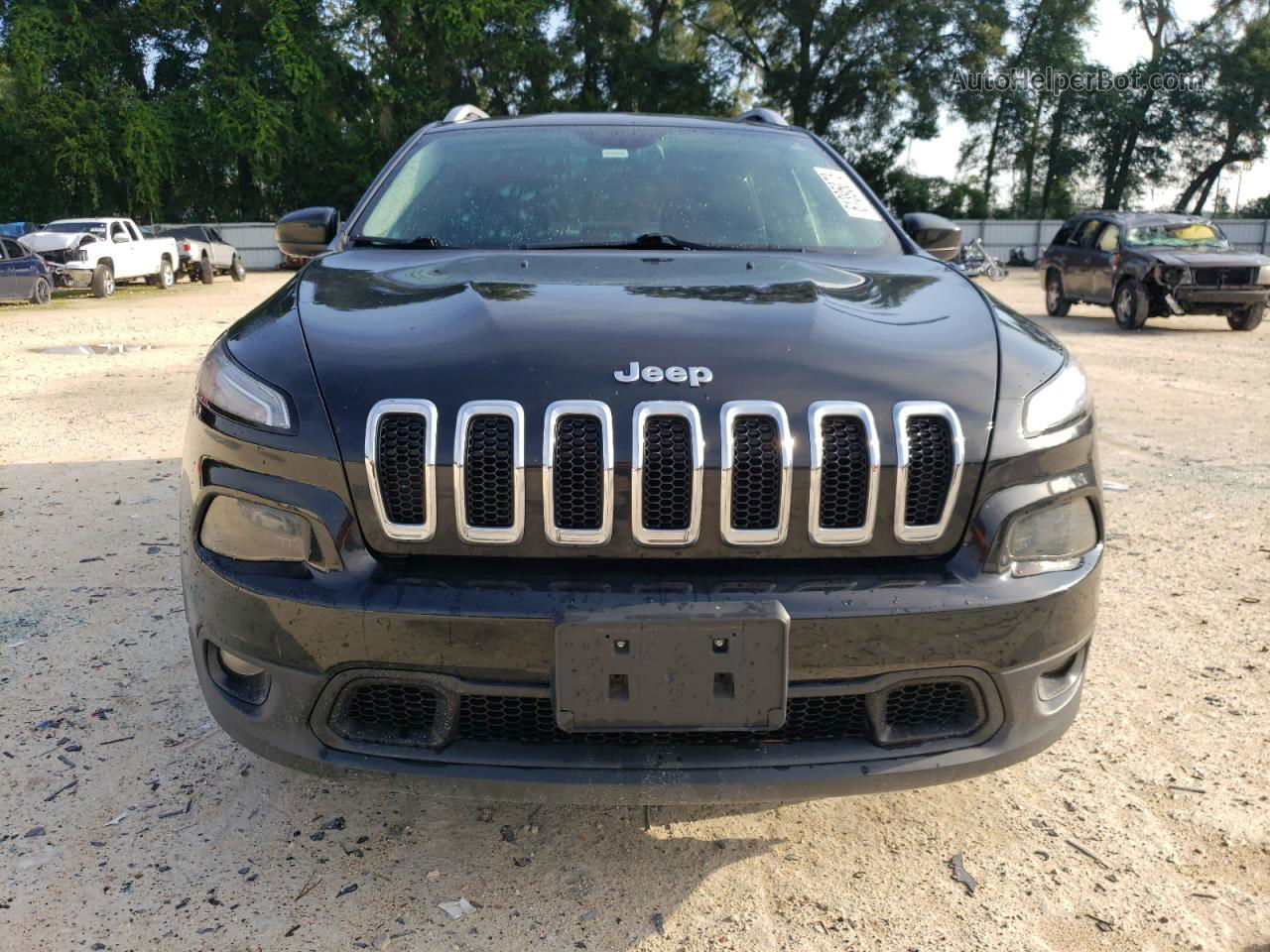 2016 Jeep Cherokee Latitude Black vin: 1C4PJMCB1GW361521