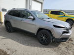 2016 Jeep Cherokee Latitude Silver vin: 1C4PJMCB1GW366797