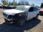 2019 Jeep Cherokee Latitude White vin: 1C4PJMCB1KD351477