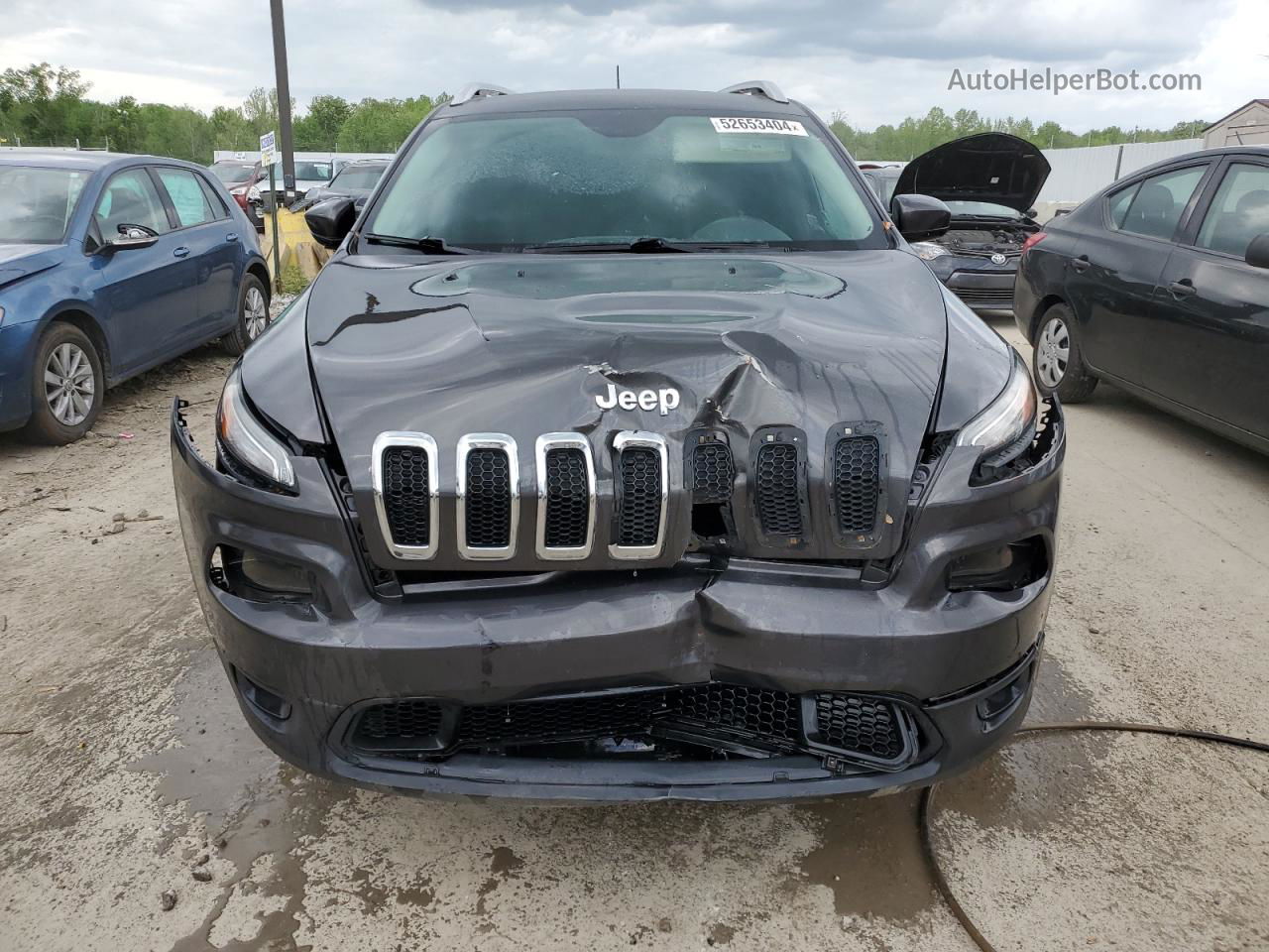 2015 Jeep Cherokee Latitude Gray vin: 1C4PJMCB2FW622525