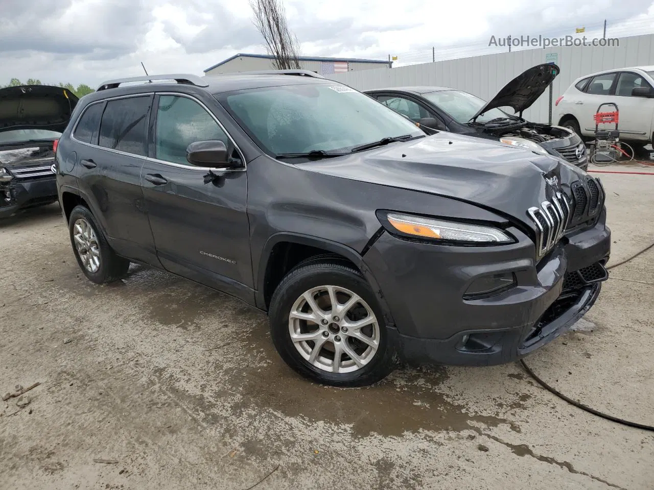 2015 Jeep Cherokee Latitude Gray vin: 1C4PJMCB2FW622525