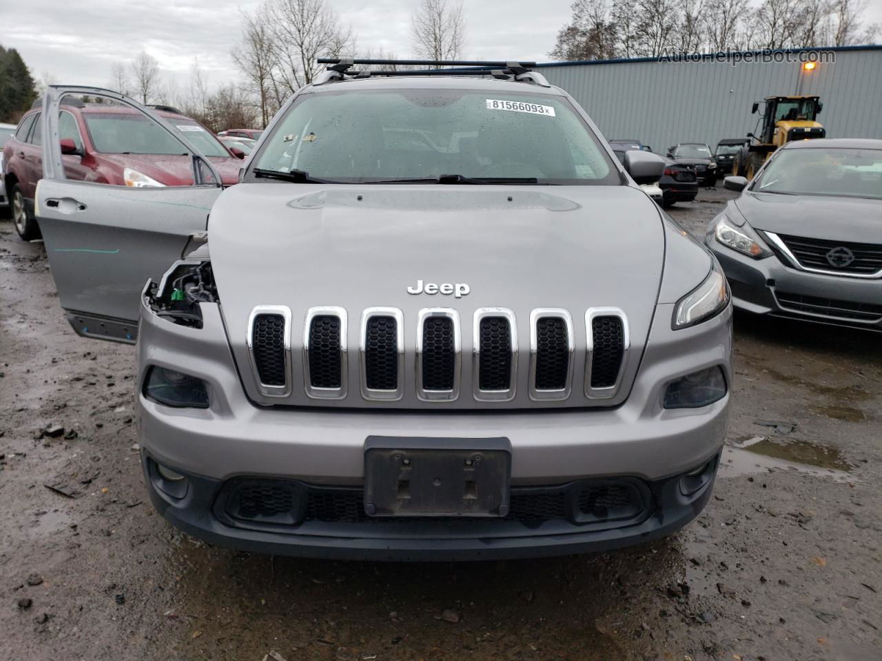 2015 Jeep Cherokee Latitude Silver vin: 1C4PJMCB2FW744527