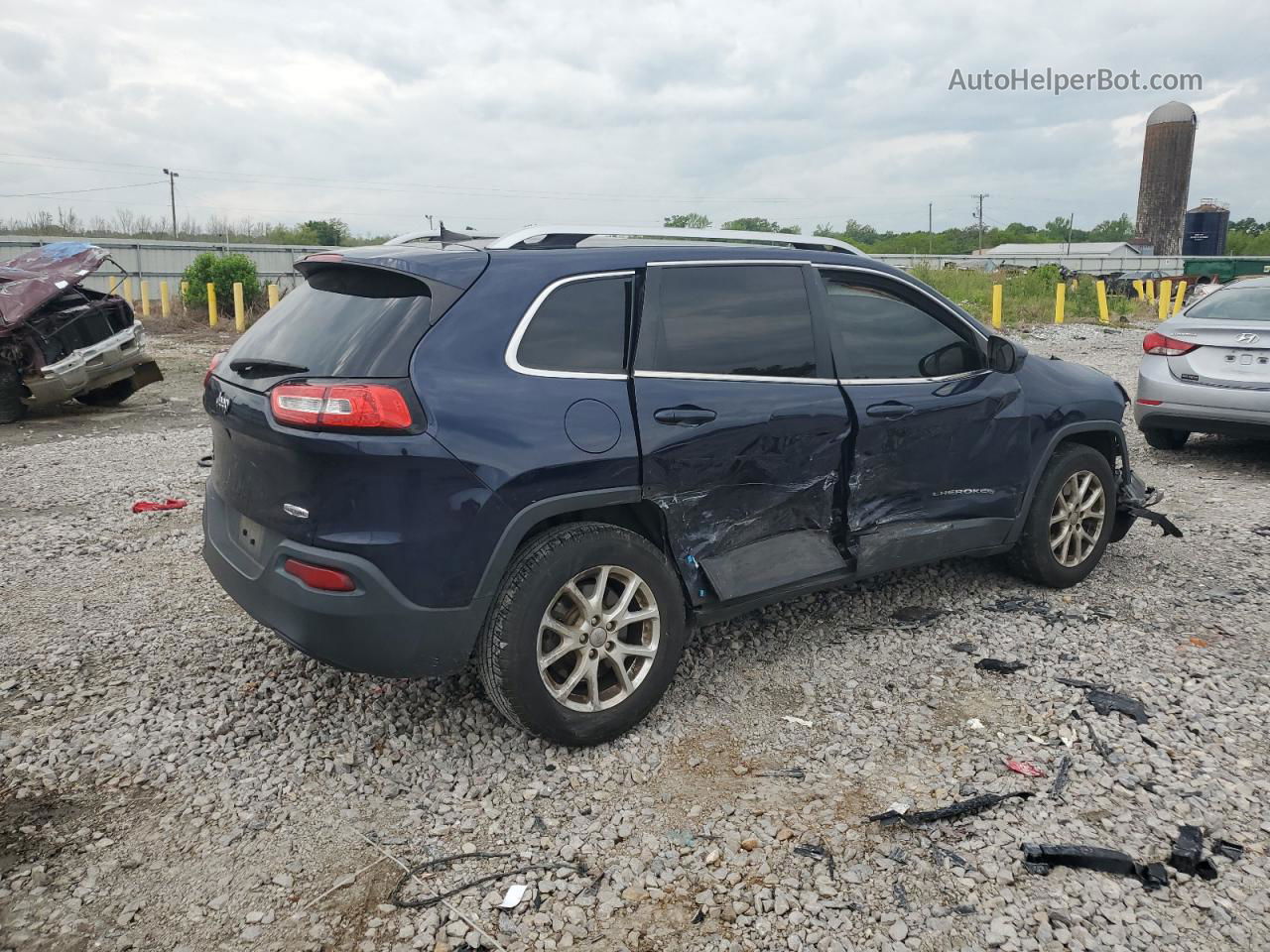 2016 Jeep Cherokee Latitude Синий vin: 1C4PJMCB2GW117344