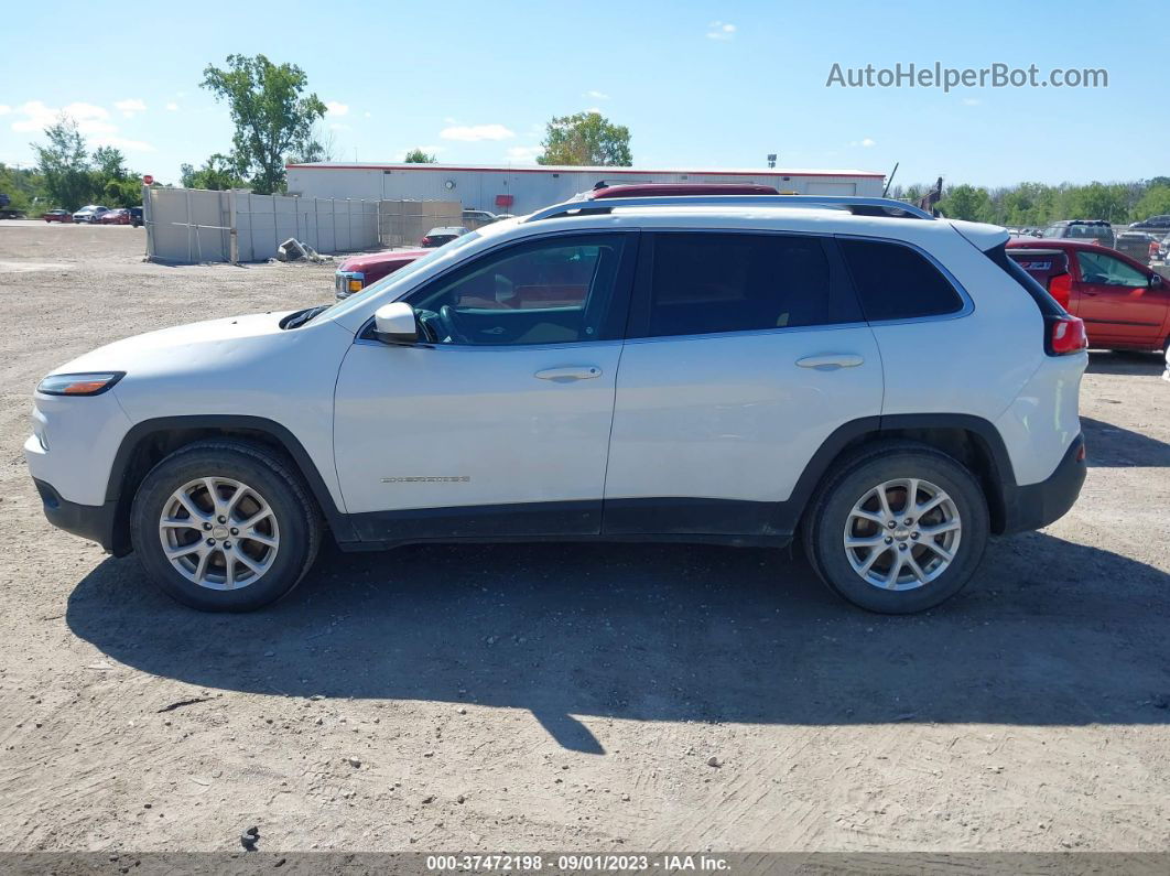 2016 Jeep Cherokee Latitude White vin: 1C4PJMCB2GW215015