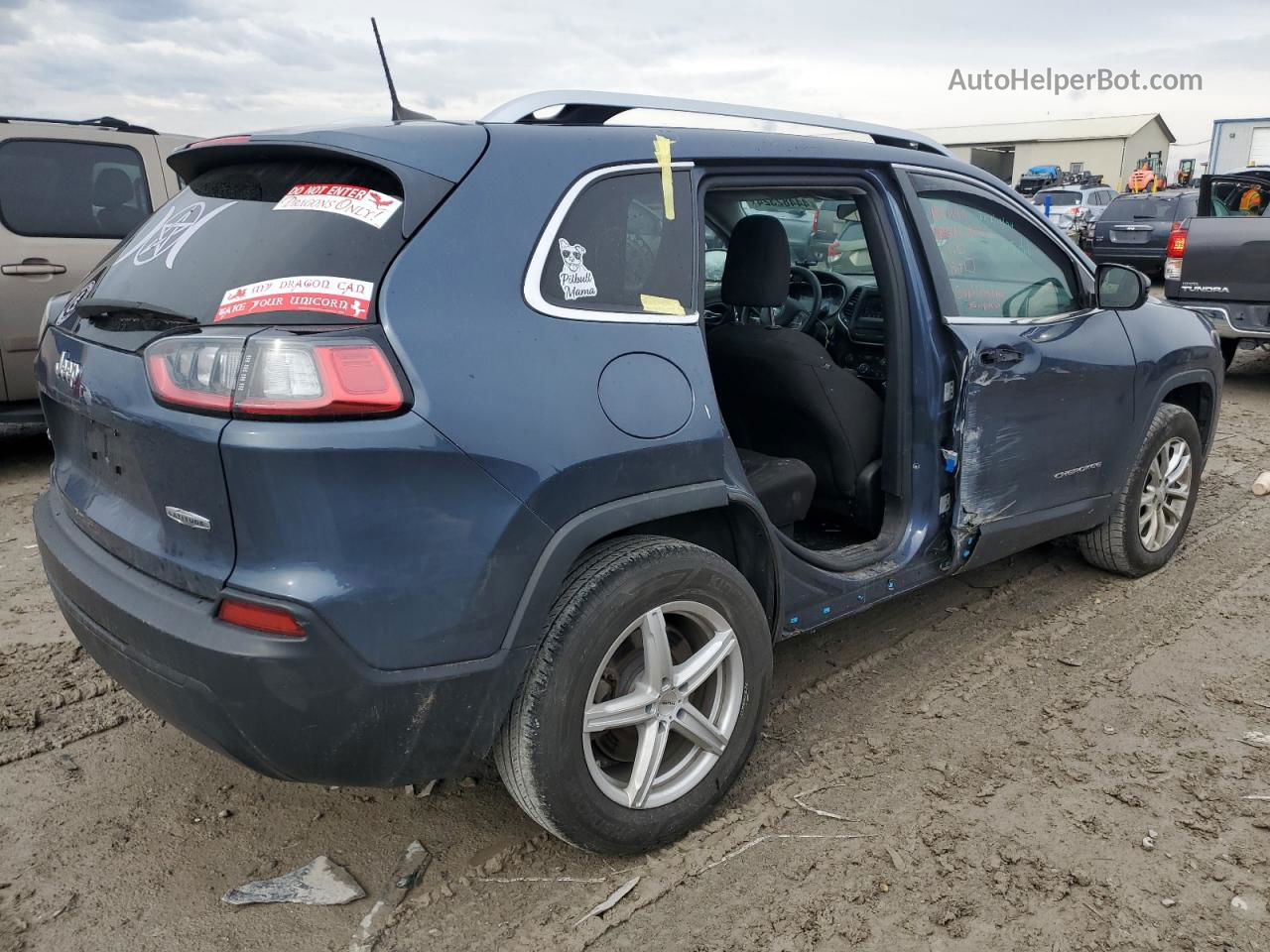 2019 Jeep Cherokee Latitude Blue vin: 1C4PJMCB2KD402629