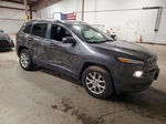 2016 Jeep Cherokee Latitude Gray vin: 1C4PJMCB3GW197589