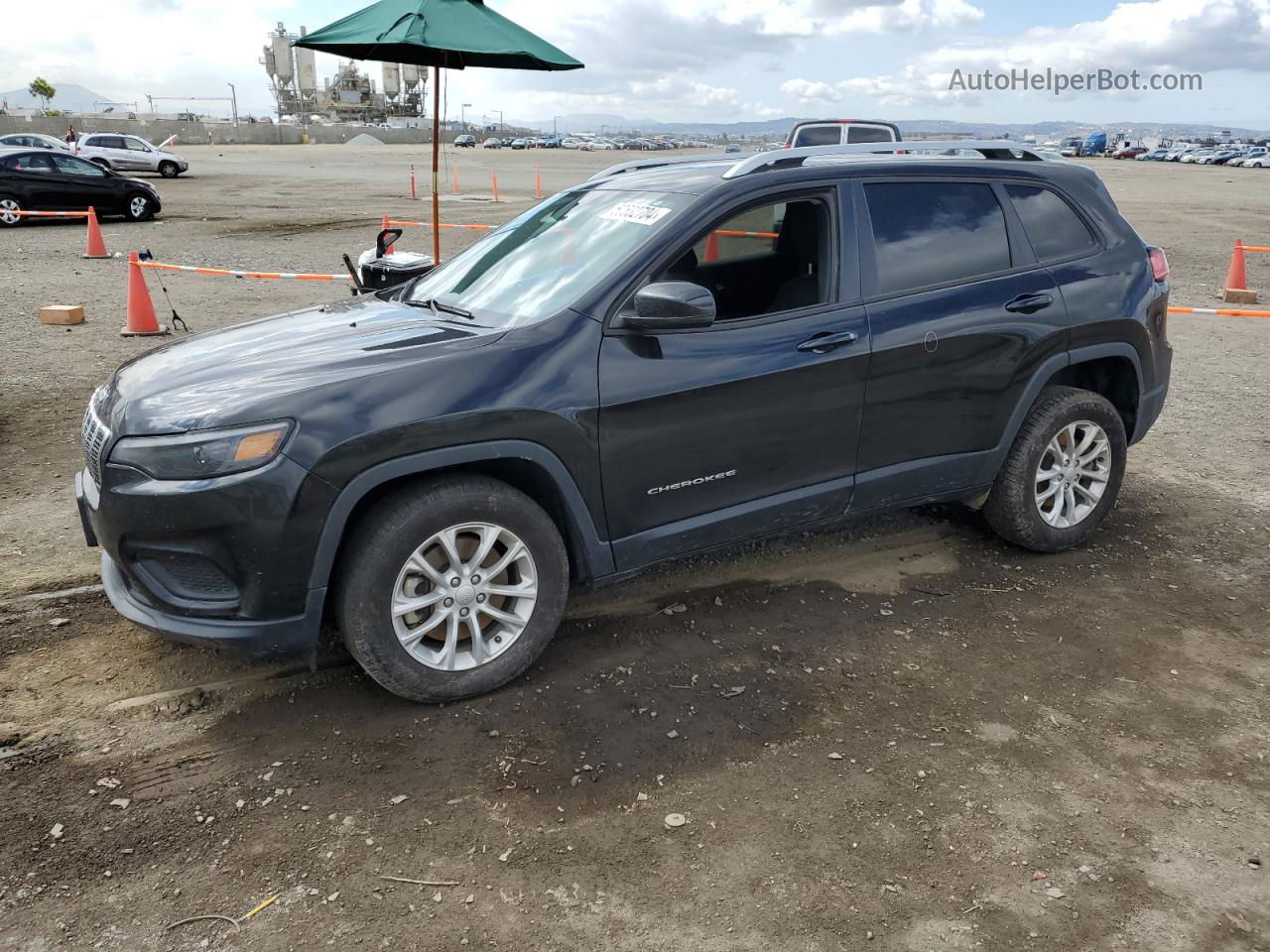 2021 Jeep Cherokee Latitude Черный vin: 1C4PJMCB3MD102035