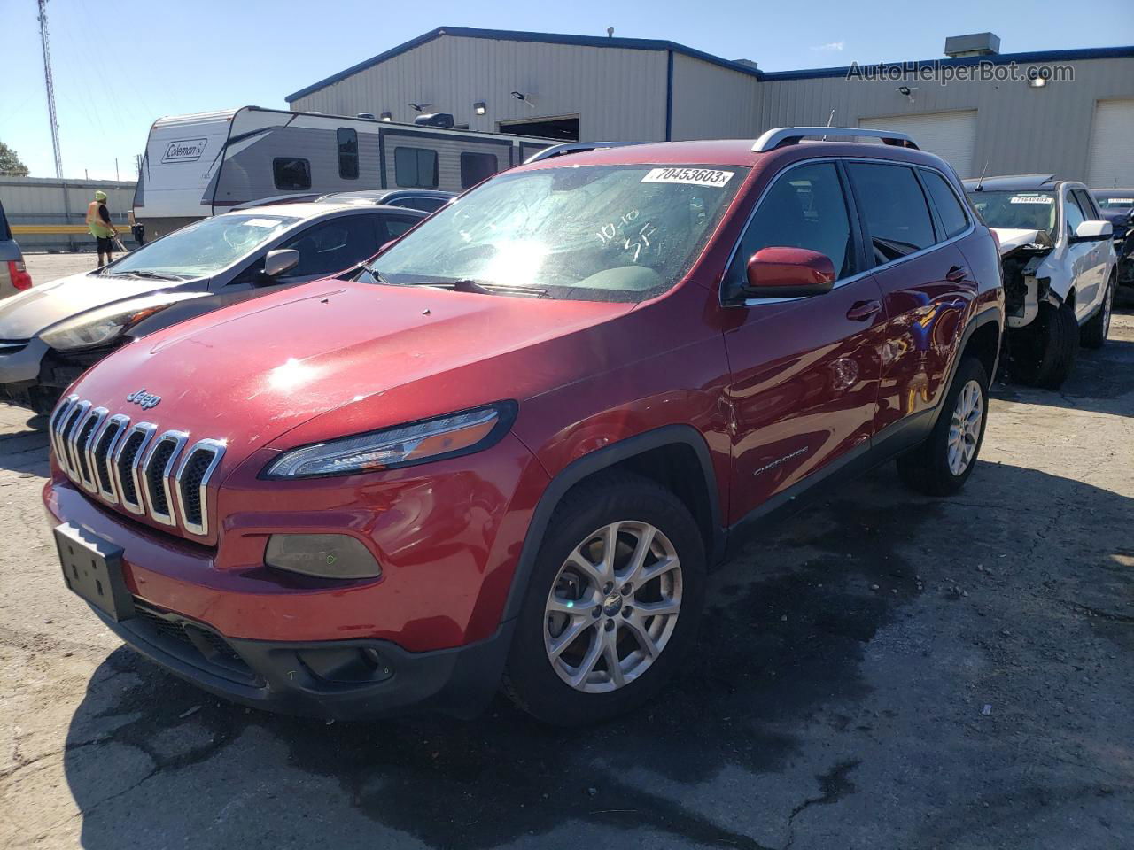 2015 Jeep Cherokee Latitude Red vin: 1C4PJMCB5FW749494