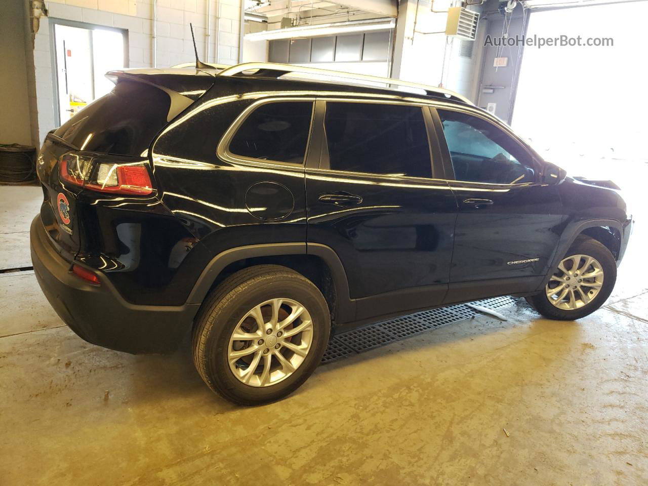 2019 Jeep Cherokee Latitude Black vin: 1C4PJMCB6KD289428