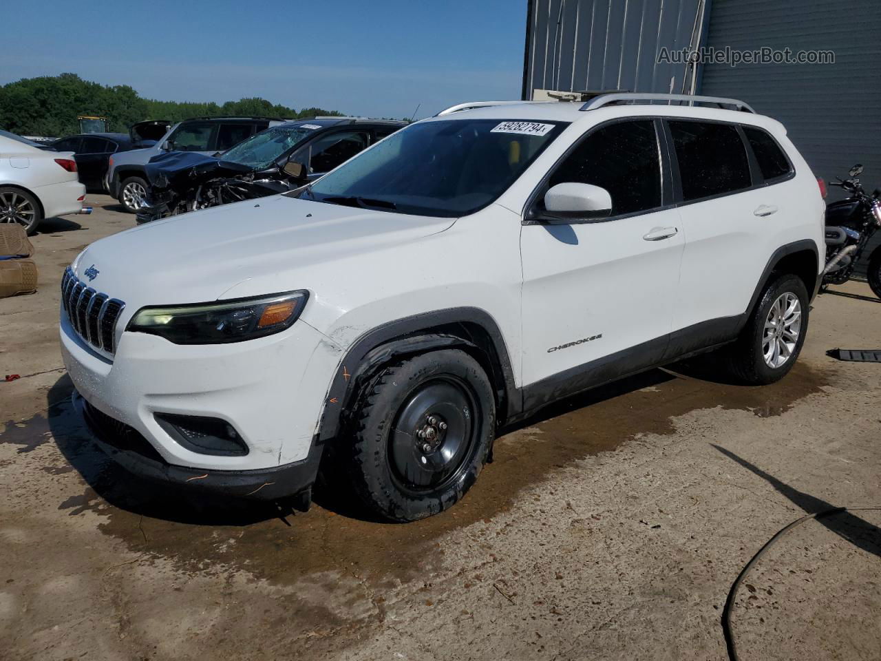 2019 Jeep Cherokee Latitude White vin: 1C4PJMCB6KD369120