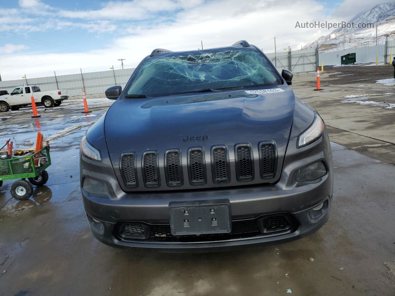 2014 Jeep Cherokee Latitude Gray vin: 1C4PJMCB7EW295456