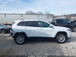 2019 Jeep Cherokee Latitude 4x4 White vin: 1C4PJMCB7KD157049