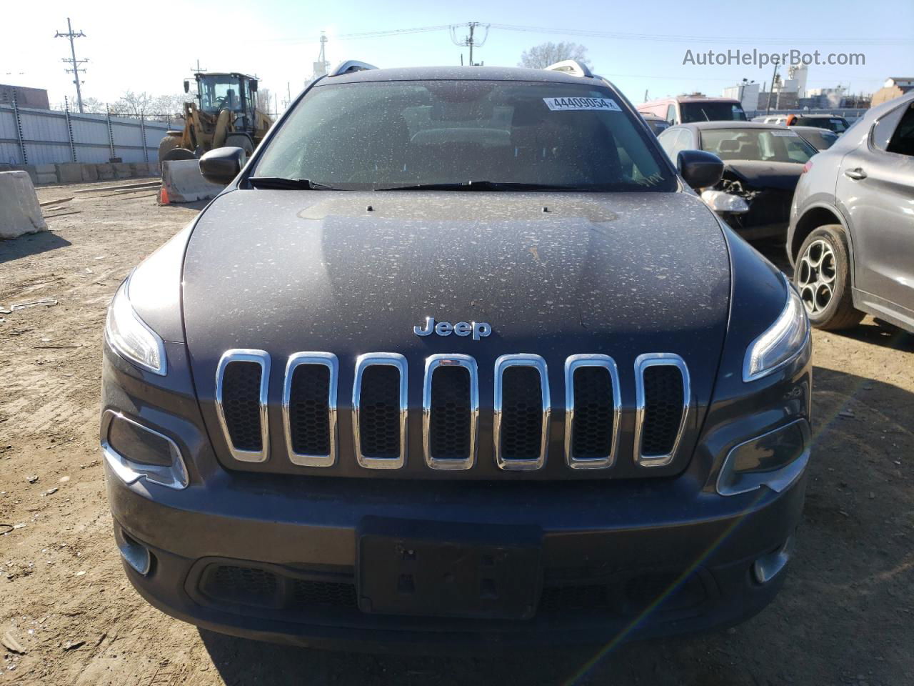 2016 Jeep Cherokee Latitude Gray vin: 1C4PJMCB8GW366439