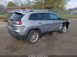 2019 Jeep Cherokee Latitude 4x4 Silver vin: 1C4PJMCB9KD257136