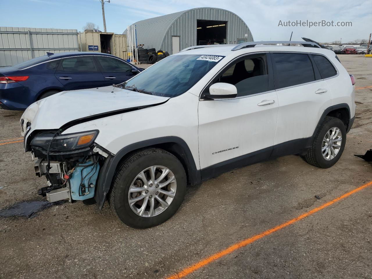 2019 Jeep Cherokee Latitude White vin: 1C4PJMCB9KD354918