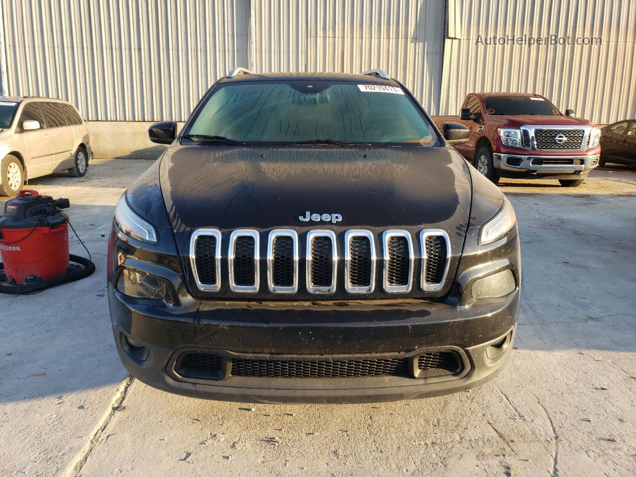 2015 Jeep Cherokee Latitude Black vin: 1C4PJMCS0FW572224