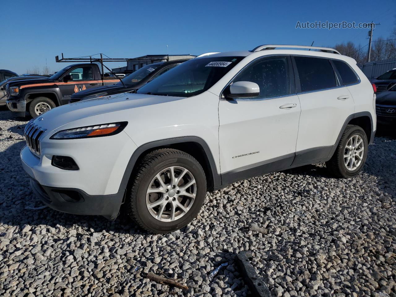 2015 Jeep Cherokee Latitude White vin: 1C4PJMCS0FW626122