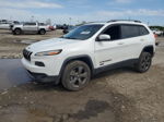 2016 Jeep Cherokee Latitude White vin: 1C4PJMCS0GW327103