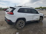 2016 Jeep Cherokee Latitude Белый vin: 1C4PJMCS0GW327103