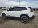 2016 Jeep Cherokee Latitude Белый vin: 1C4PJMCS0GW327103