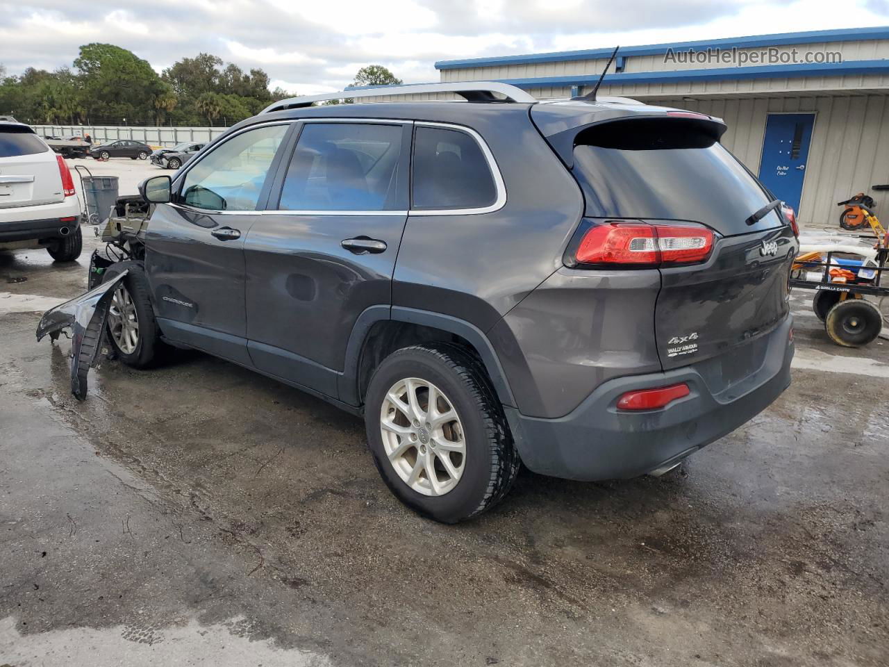 2014 Jeep Cherokee Latitude Gray vin: 1C4PJMCS1EW294934