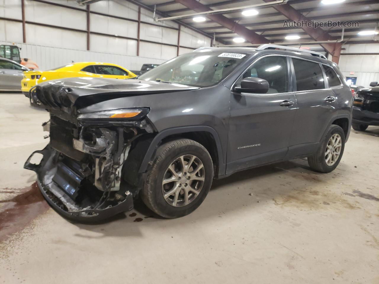 2015 Jeep Cherokee Latitude Gray vin: 1C4PJMCS1FW674535