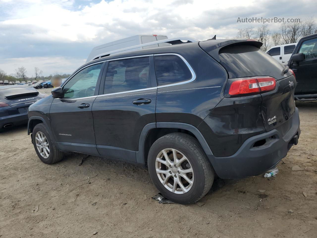 2014 Jeep Cherokee Latitude Черный vin: 1C4PJMCS2EW151376