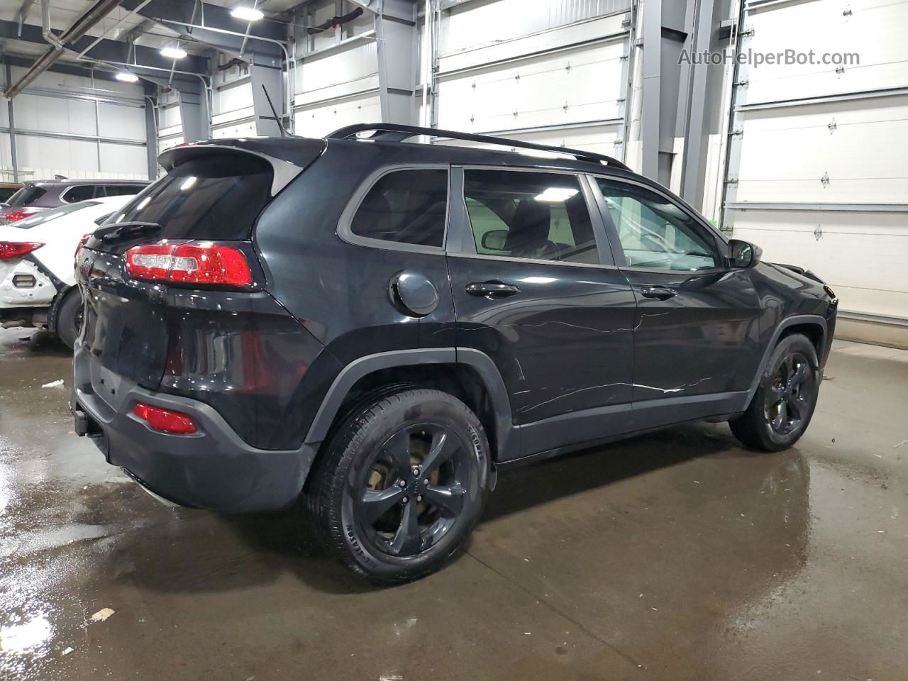 2015 Jeep Cherokee Latitude Black vin: 1C4PJMCS2FW764339