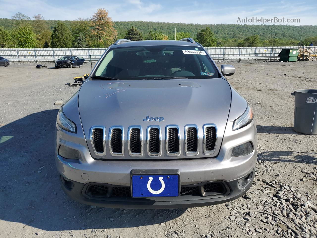 2014 Jeep Cherokee Latitude Silver vin: 1C4PJMCS3EW181888