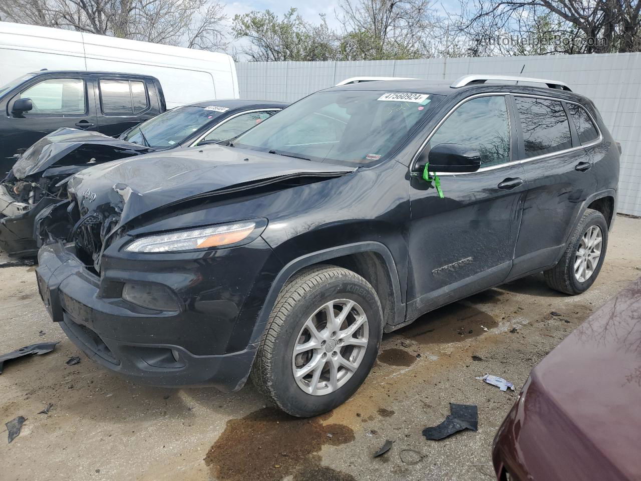 2014 Jeep Cherokee Latitude Black vin: 1C4PJMCS3EW240499