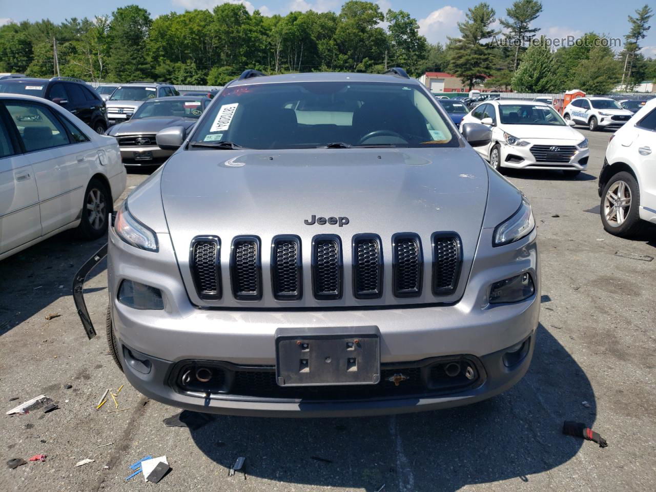 2015 Jeep Cherokee Latitude Gray vin: 1C4PJMCS3FW792490