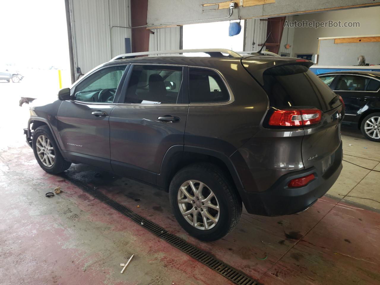 2015 Jeep Cherokee Latitude Gray vin: 1C4PJMCS5FW512665