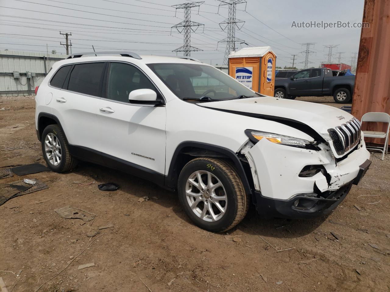 2015 Jeep Cherokee Latitude White vin: 1C4PJMCS5FW755215