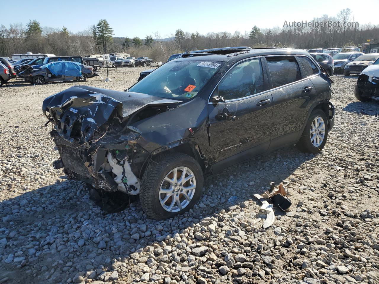 2014 Jeep Cherokee Latitude Black vin: 1C4PJMCS6EW100558