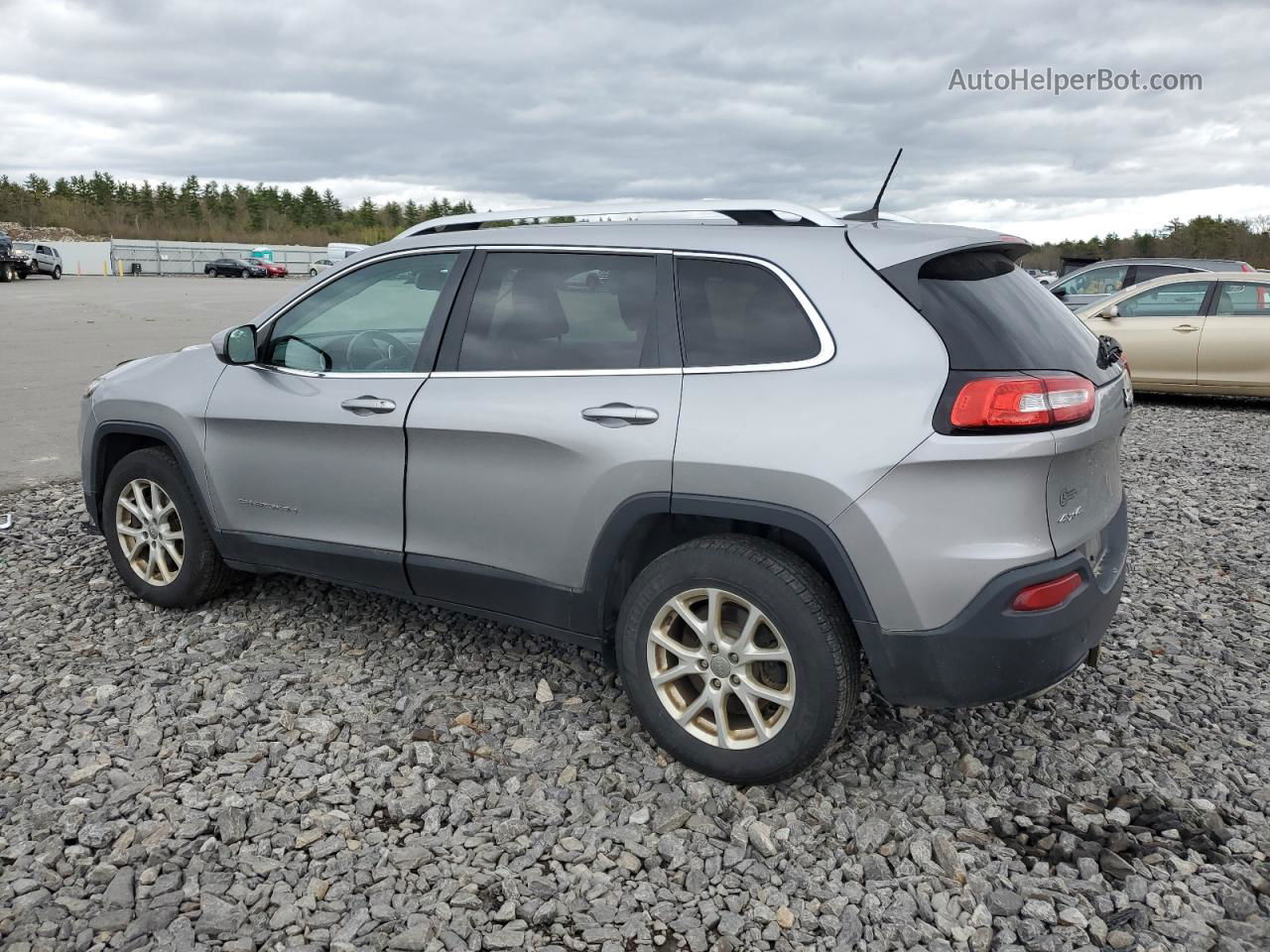 2016 Jeep Cherokee Latitude Gray vin: 1C4PJMCS6GW239866